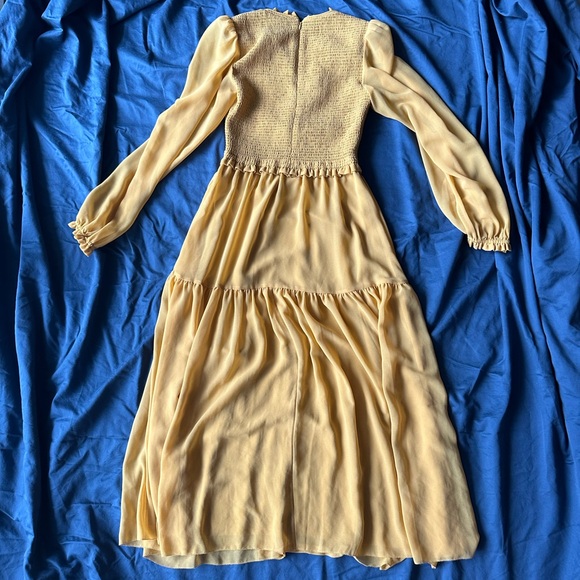 Aritzia Wilfred Rosalyn Long Sleeved Gold Dress - Picture 2 of 8